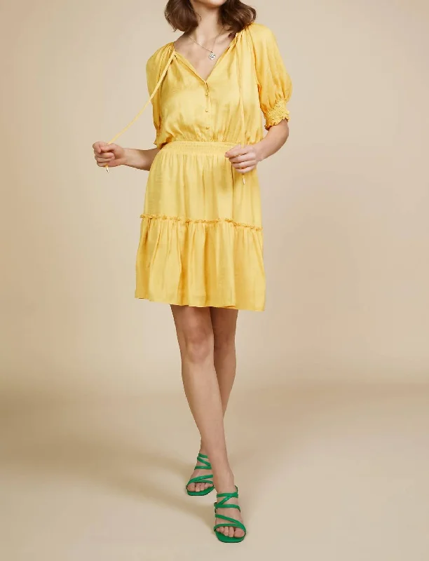 Factory Direct Sale Jacquard Tiered Short Dress In Mango Sorbet