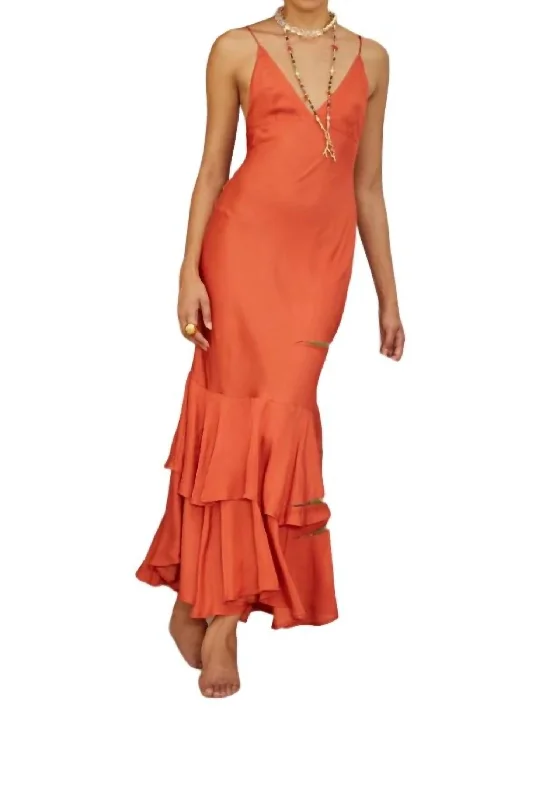 Take Advantage Ares Dress In Burnt Red