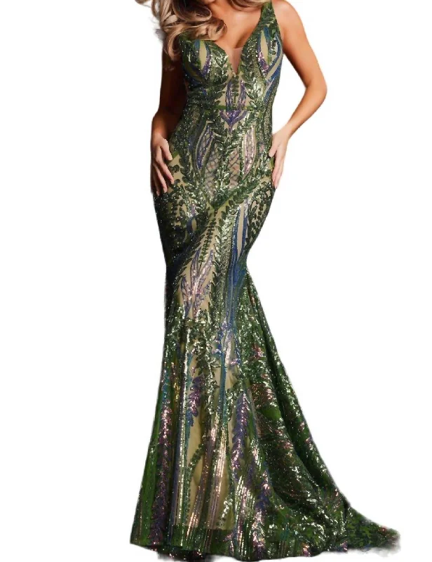 Referral Discount Sequin Mermaid Gown In Iridesent/jade