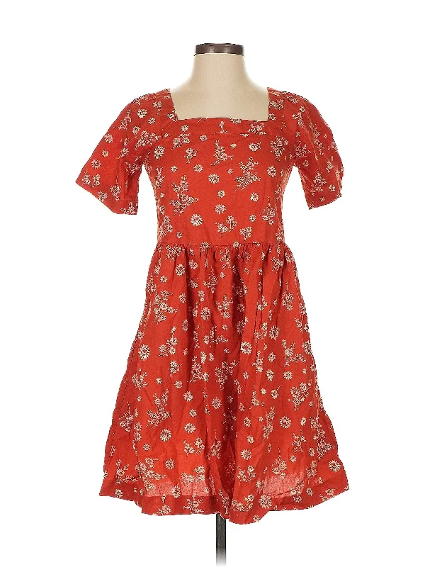 Bargain Bin Casual Dress