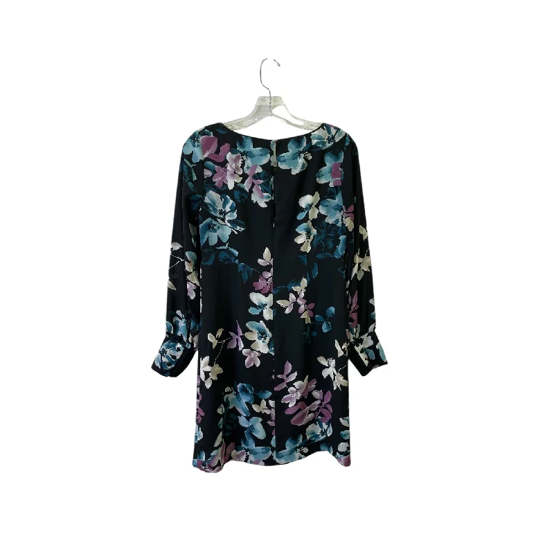 Quick Sale Dress Casual Short By White House Black Market In Black & Blue, Size:Xs