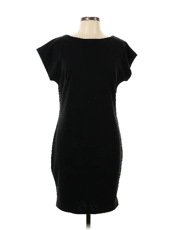 Deep Discounts Casual Dress