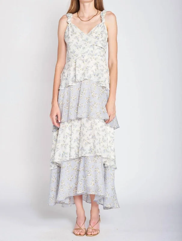 Blowout Sale Sullivan Floral Dress In White/blue