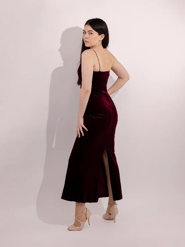 Weekend Deal Velvet Maxi Dress