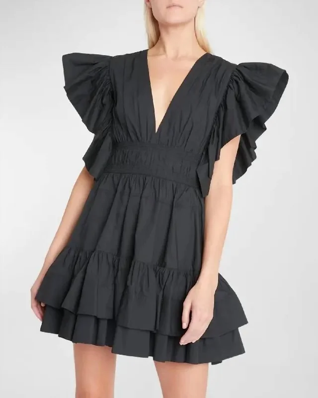 Take Advantage Kiri Mini Dress In Black