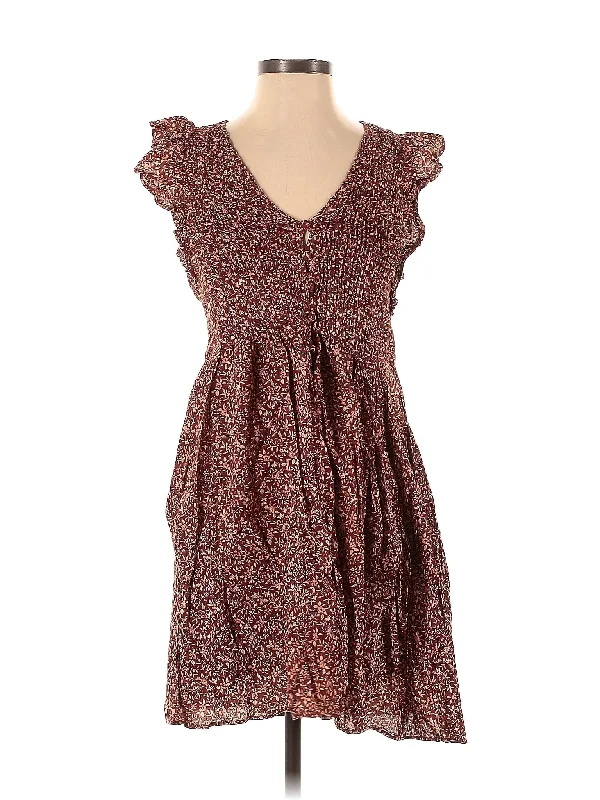 Deep Discounts Casual Dress
