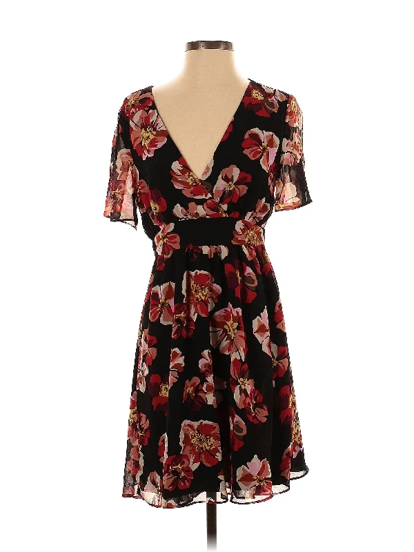 Hurry In Casual Dress