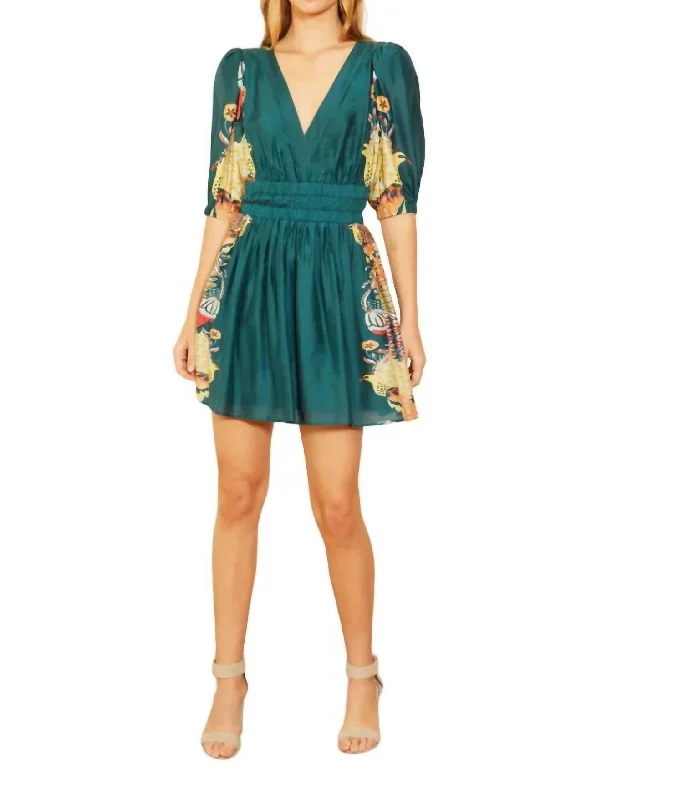 Daily Specials Madeline Dress In Art Nouveau