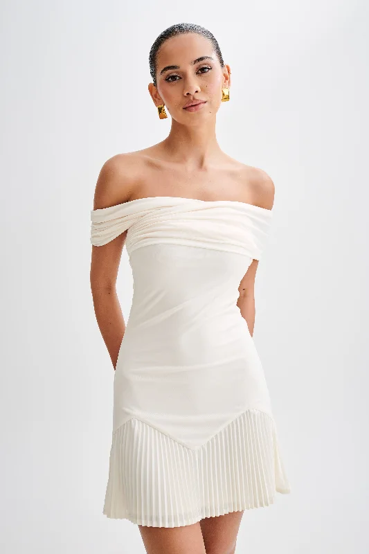 Savings Galore Melina Slinky Off Shoulder Mini Dress - Ivory